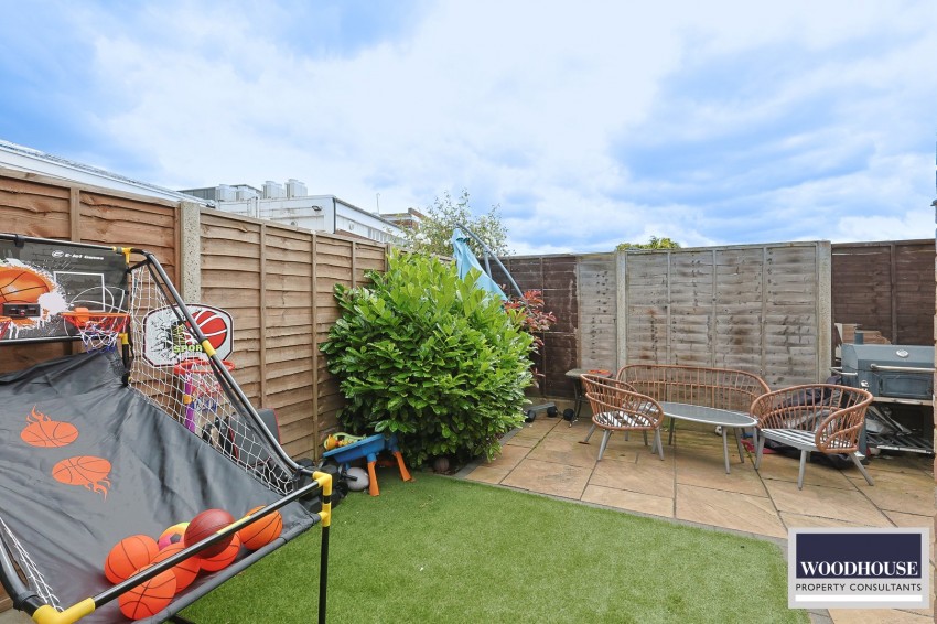 Images for Berkley Avenue, Waltham Cross, Hertfordshire EAID:3131305421 BID:11055924