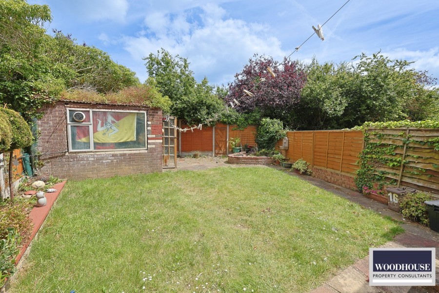 Images for Seaforth Drive, Waltham Cross, Hertfordshire EAID:3131305421 BID:11055924