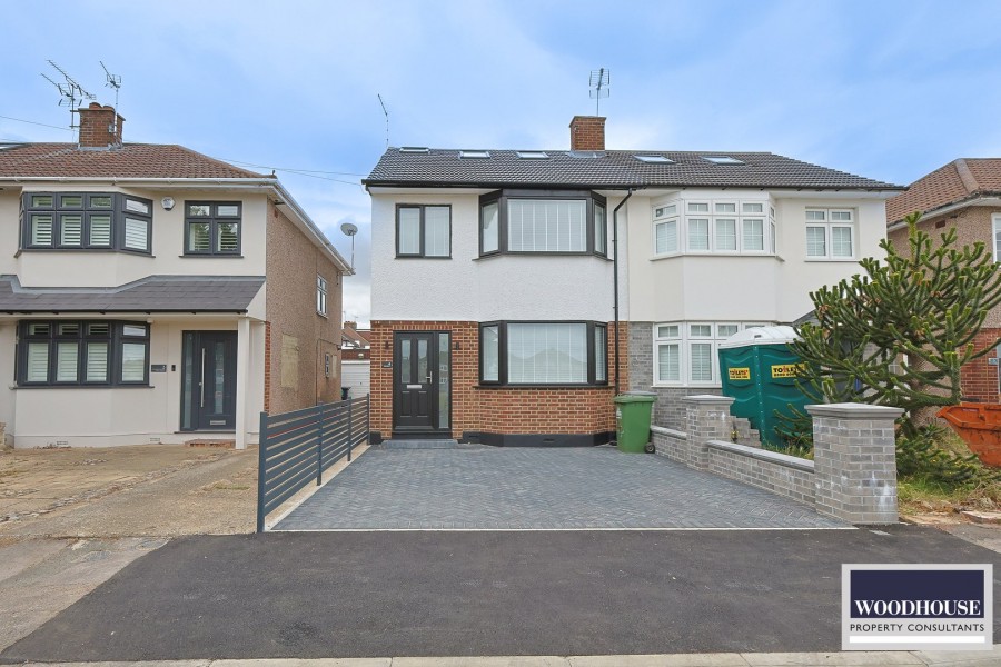 Images for Tovey Avenue, Hoddesdon, Hertfordshire EAID:3131305421 BID:11055924