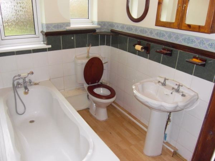 Images for Northfield Road, Waltham Cross, Hertfordshire EAID:3131305421 BID:11055924