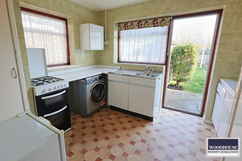 Images for Eastfield Road, Waltham Cross, Hertfordshire EAID:3131305421 BID:11055924