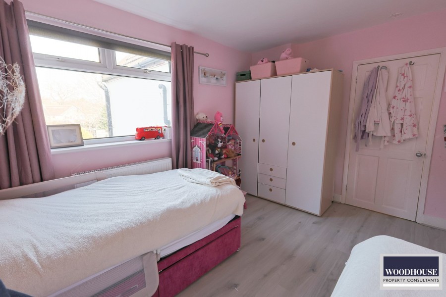 Images for Brookfield Lane West, Cheshunt, Hertfordshire EAID:3131305421 BID:11055924