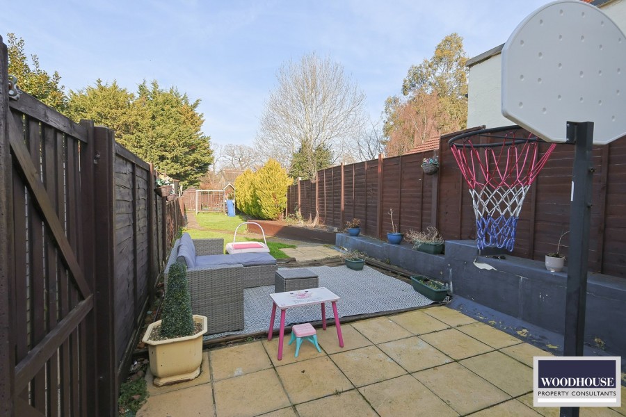 Images for Brookfield Lane West, Cheshunt, Hertfordshire EAID:3131305421 BID:11055924