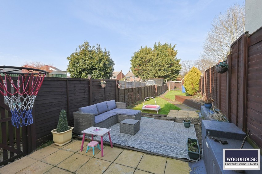 Images for Brookfield Lane West, Cheshunt, Hertfordshire EAID:3131305421 BID:11055924